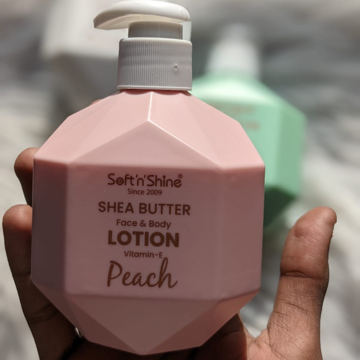 Soft n Shine Peach Moisturizing Face and Body Lotion For All Skin Types With Shea Butter & Vitamin E - 250ml - Image 2